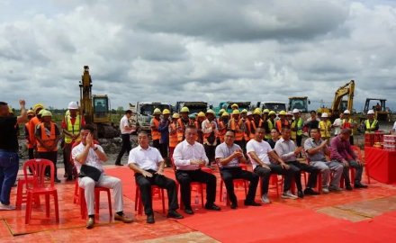 華中能源熱電項(xiàng)目舉行開工儀式